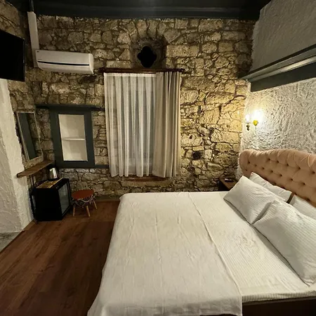 Baba Evi *