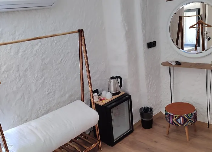 Baba Evi Alacati Hotel